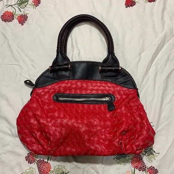 Miss Tina Taste of Couture Red Black Shoulder Bag Purse Handbag Braided Woven - Picture 2 of 10